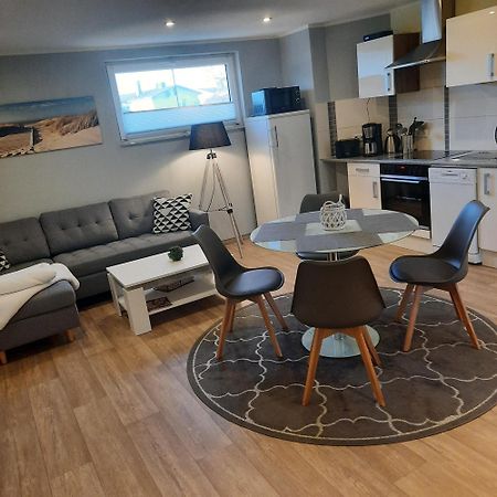 Theunis Ferienwohnung Karlshagen ภายนอก รูปภาพ
