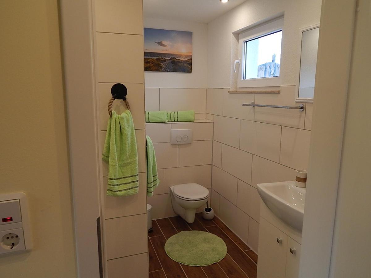 Theunis Ferienwohnung Karlshagen ภายนอก รูปภาพ