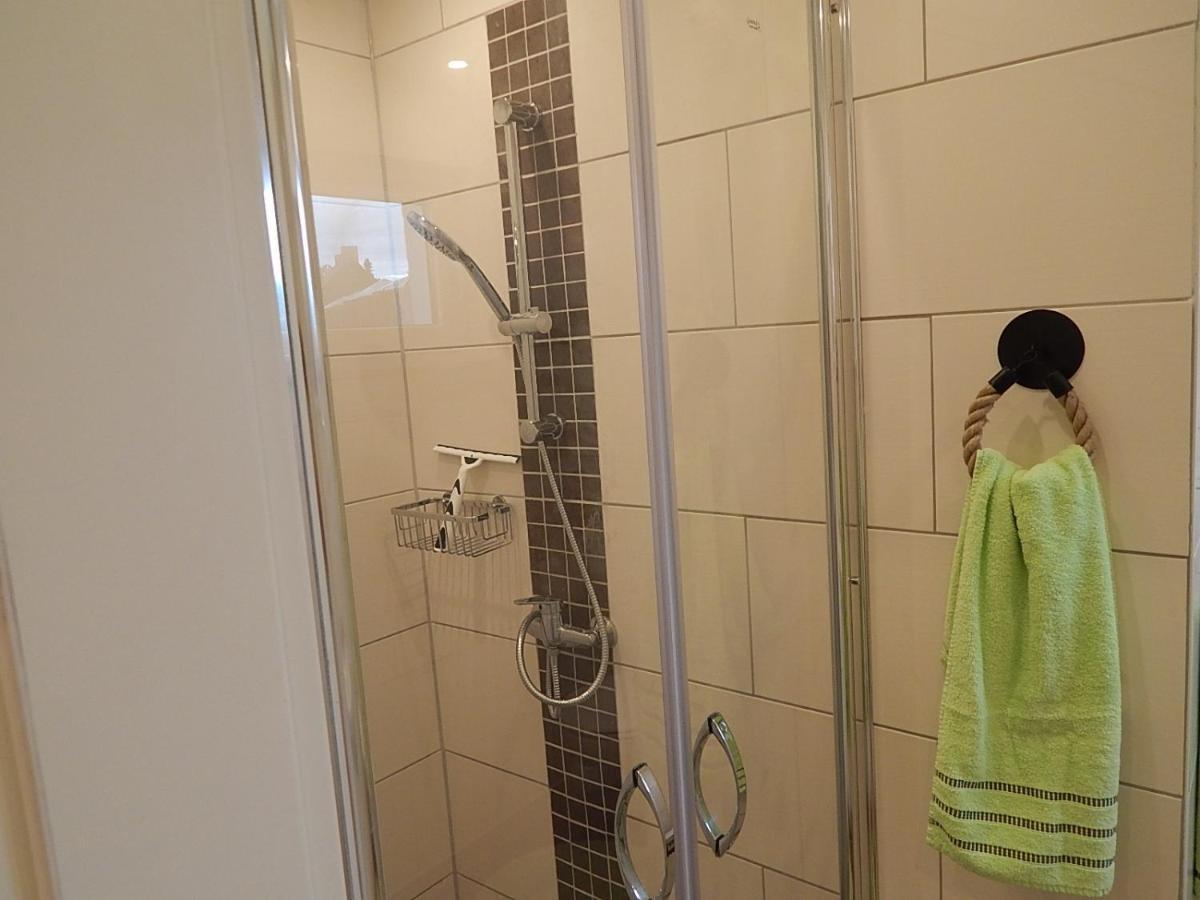 Theunis Ferienwohnung Karlshagen ภายนอก รูปภาพ