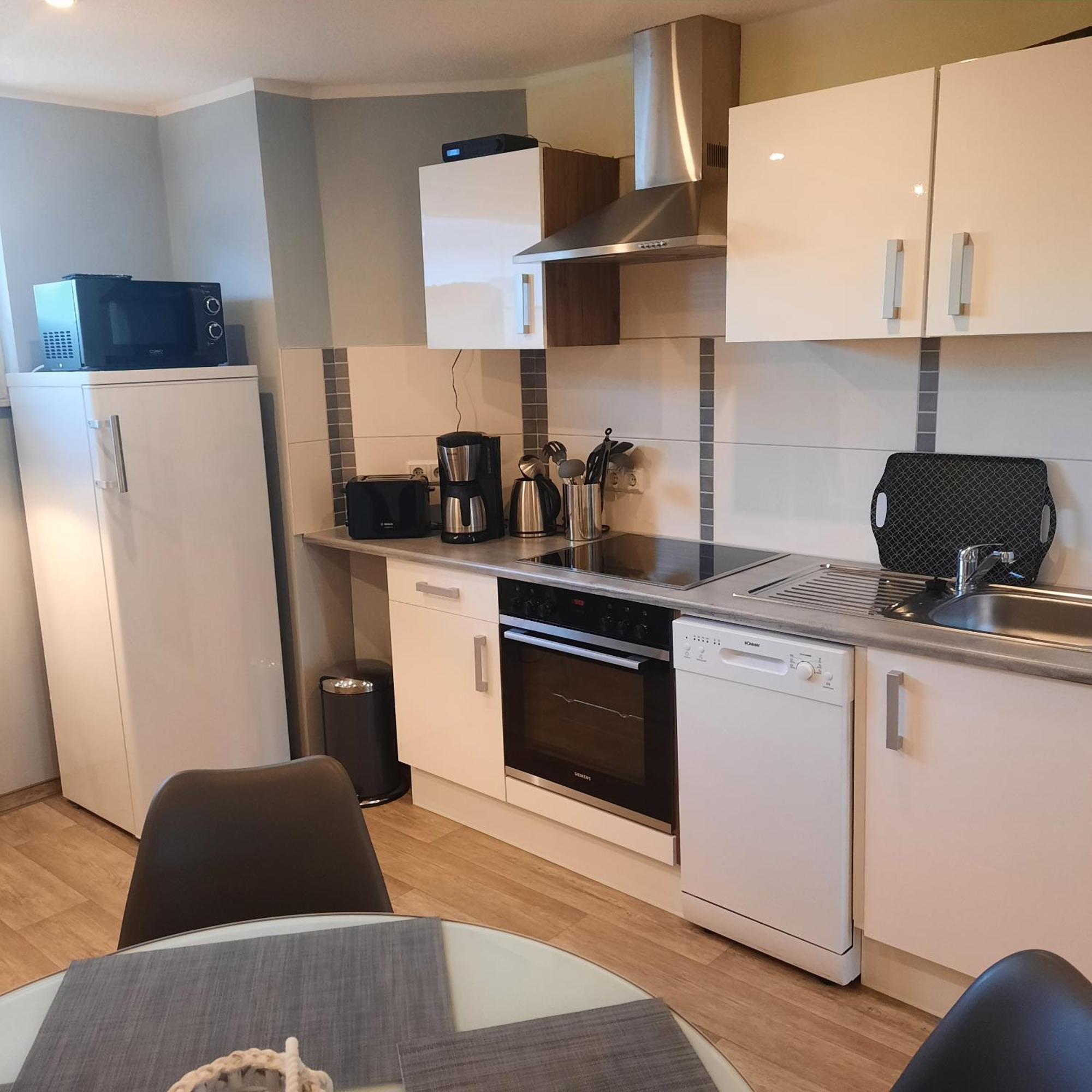 Theunis Ferienwohnung Karlshagen ภายนอก รูปภาพ
