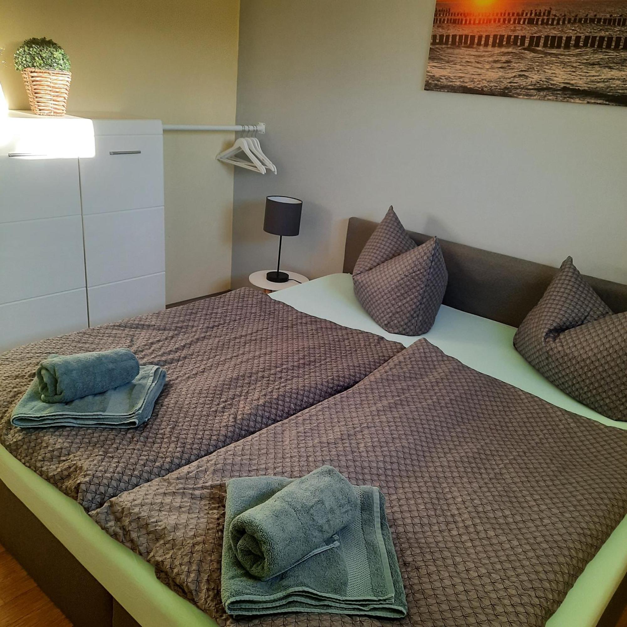Theunis Ferienwohnung Karlshagen ภายนอก รูปภาพ